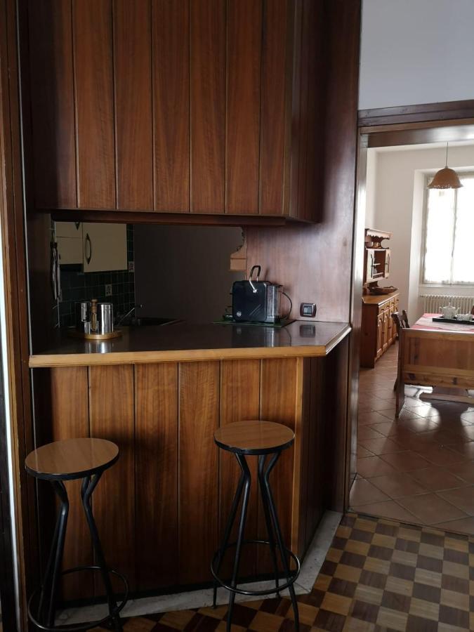 Appartamento Le Due Rocche Арона Екстер'єр фото
