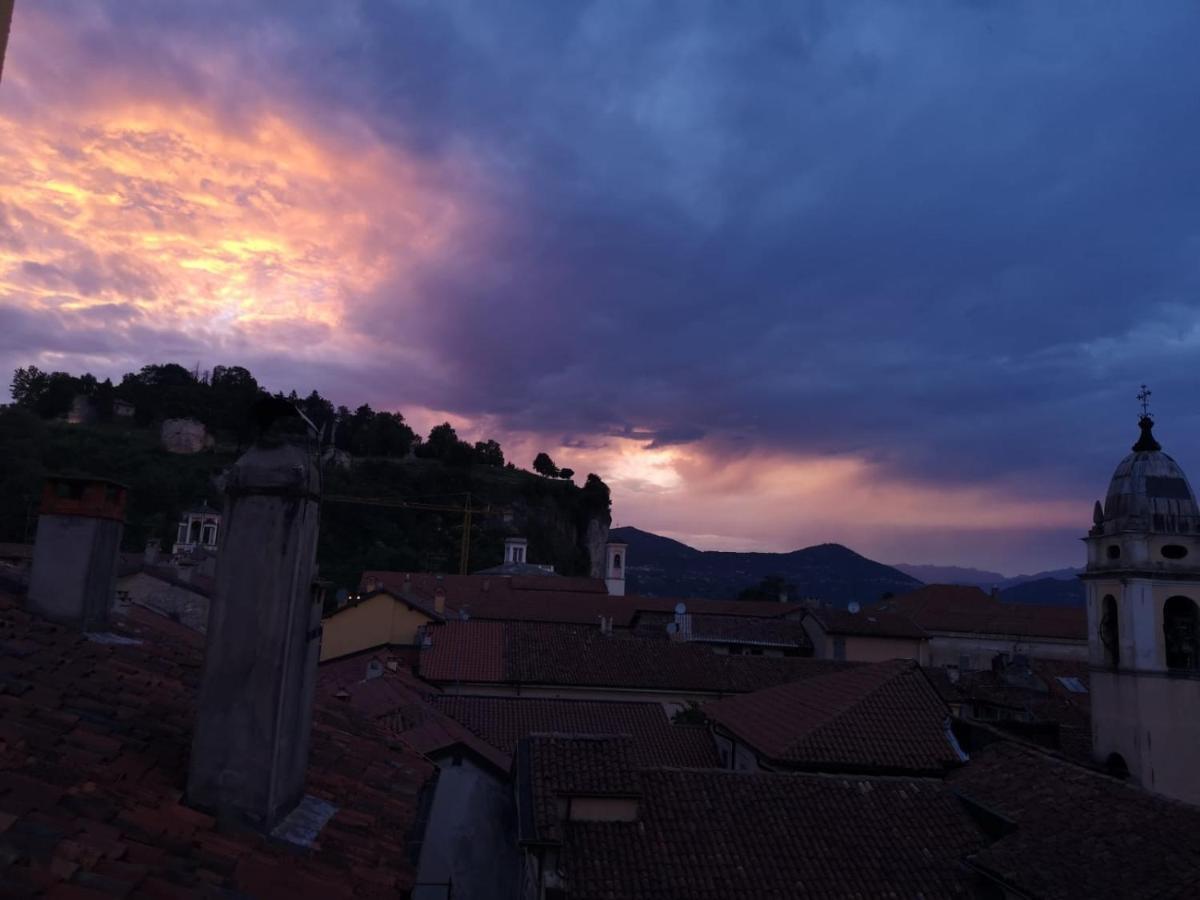 Appartamento Le Due Rocche Арона Екстер'єр фото