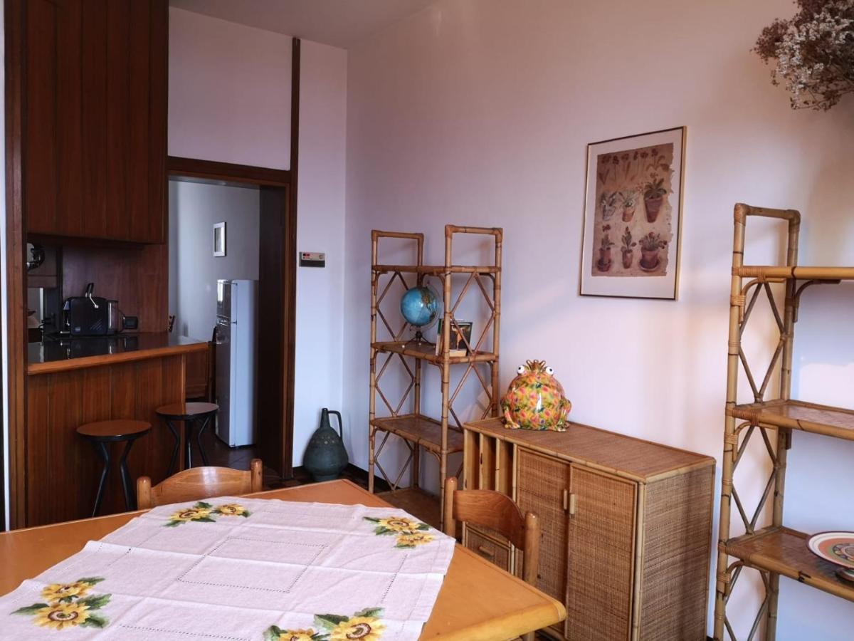 Appartamento Le Due Rocche Арона Екстер'єр фото